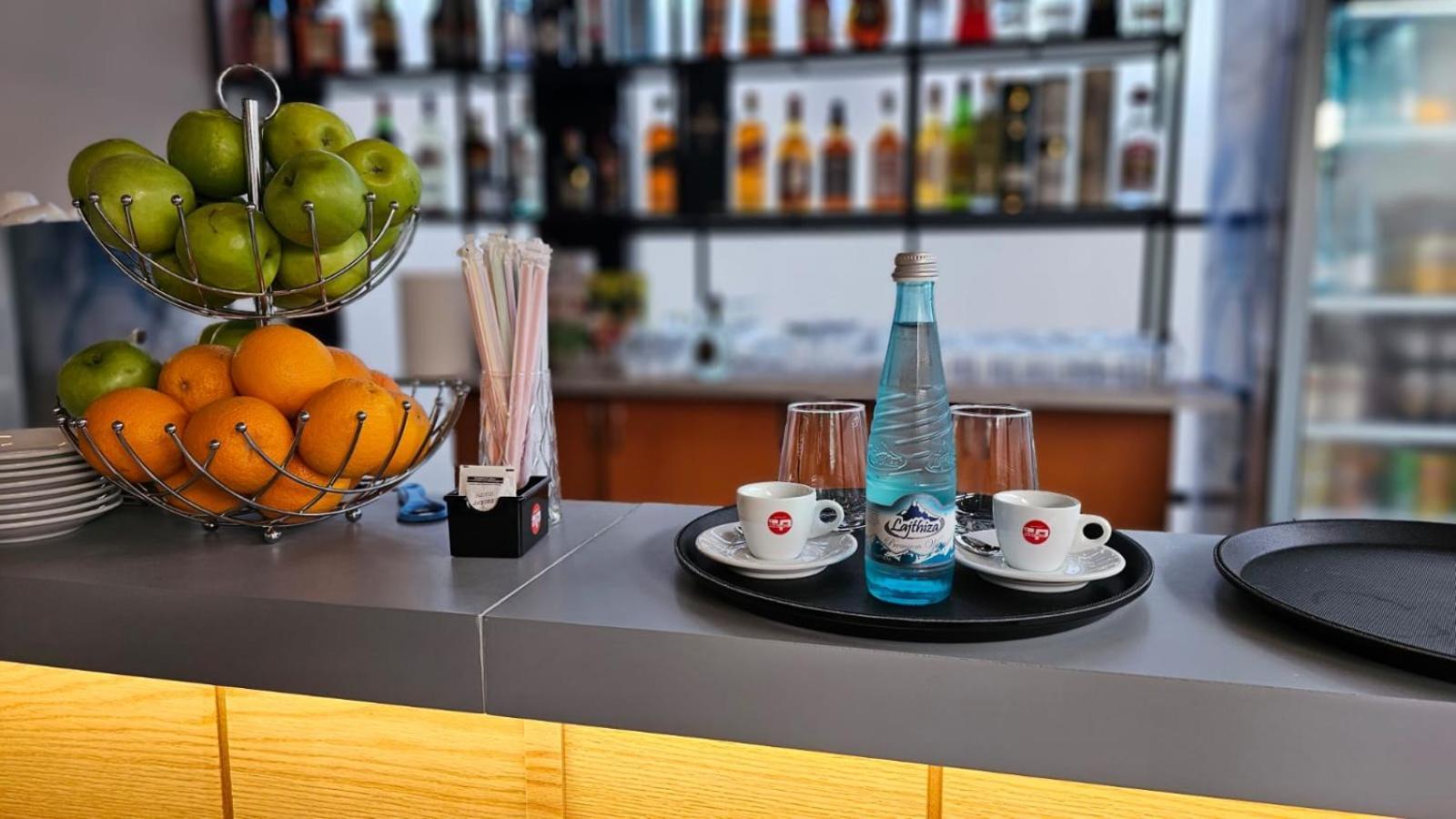 Sibb Hotel Tiranë Ngoại thất bức ảnh