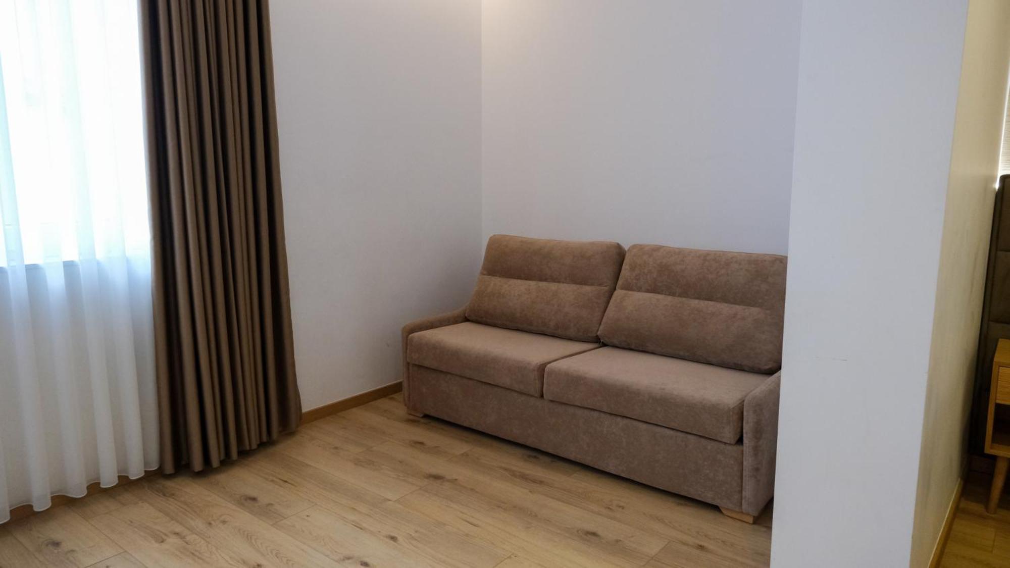Sibb Hotel Tiranë Ngoại thất bức ảnh